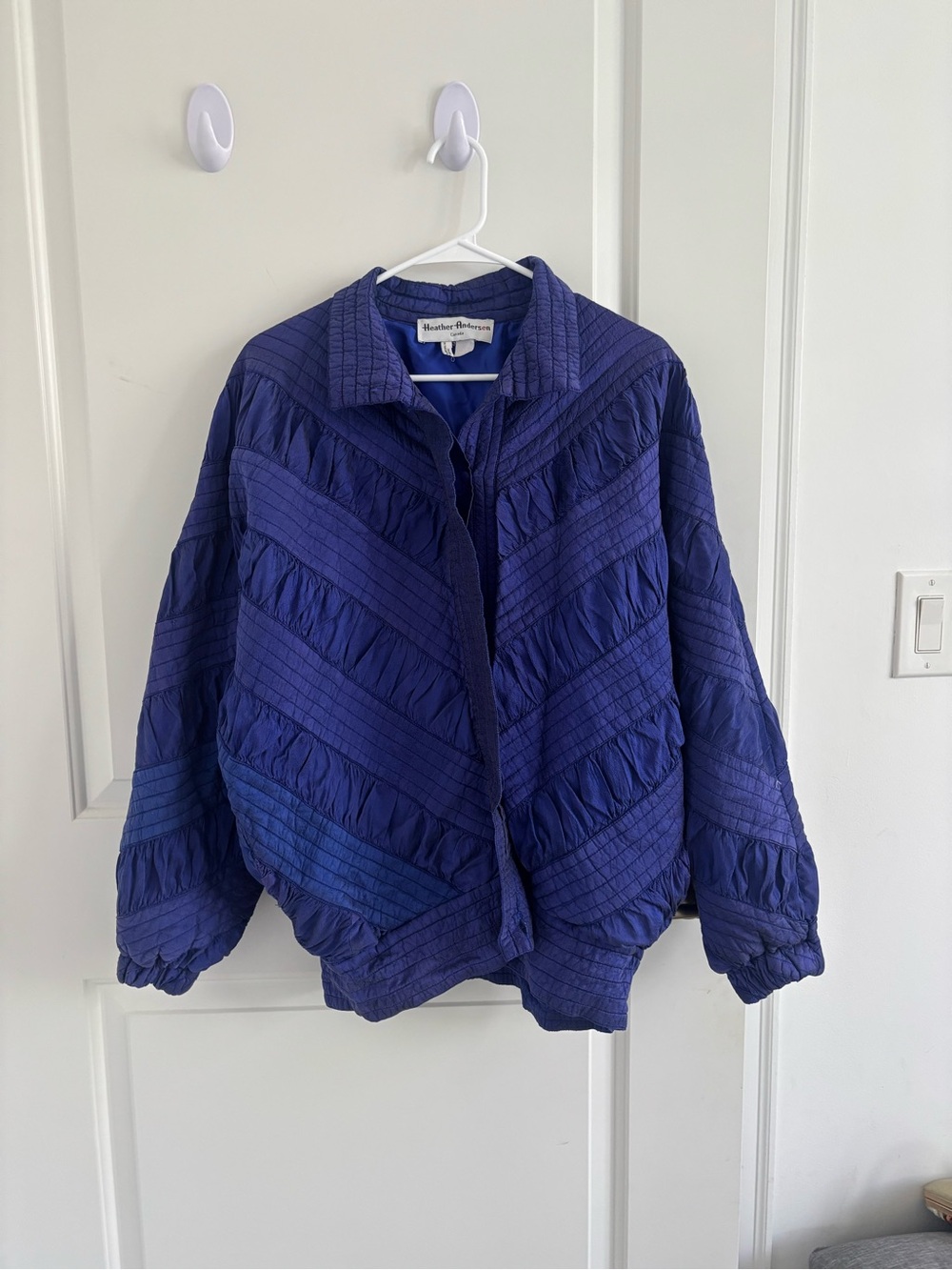 Quilted Puffer Jacket in Deep Blue